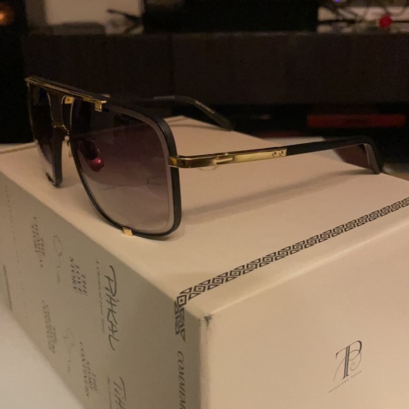 *Dita* Mach Five - Picture 8 of 9